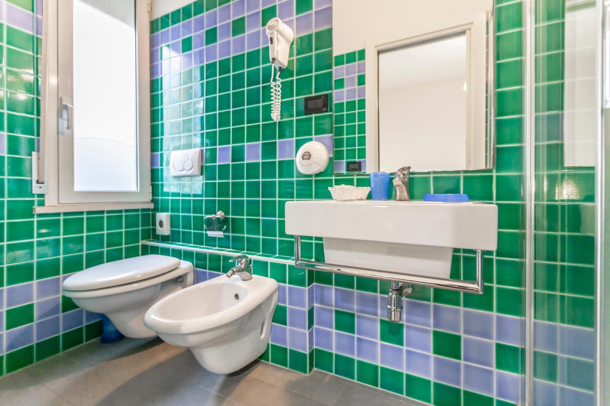 Hotel Vannucci Римини Экстерьер фото